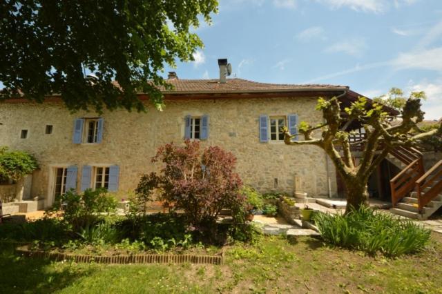 Maison Maliga J&G House Saint-Pierre-de-Curtille Εξωτερικό φωτογραφία